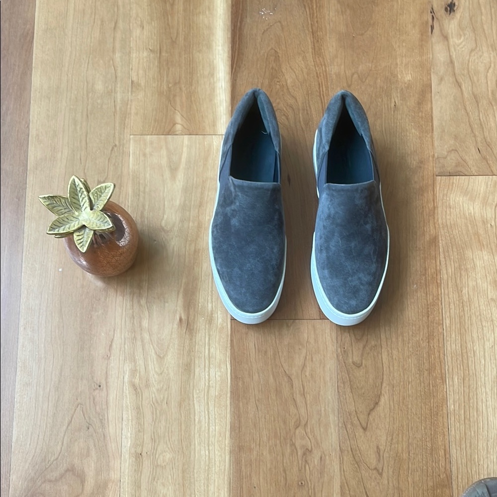 Vince Gray Loafers Slip-On Shoes